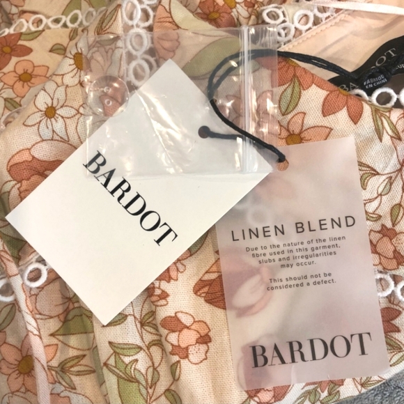 Bardot ruffle mini dress - Picture 6 of 7